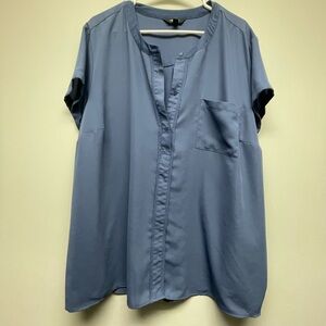 Women’s Blue Short Sleeve Shirt